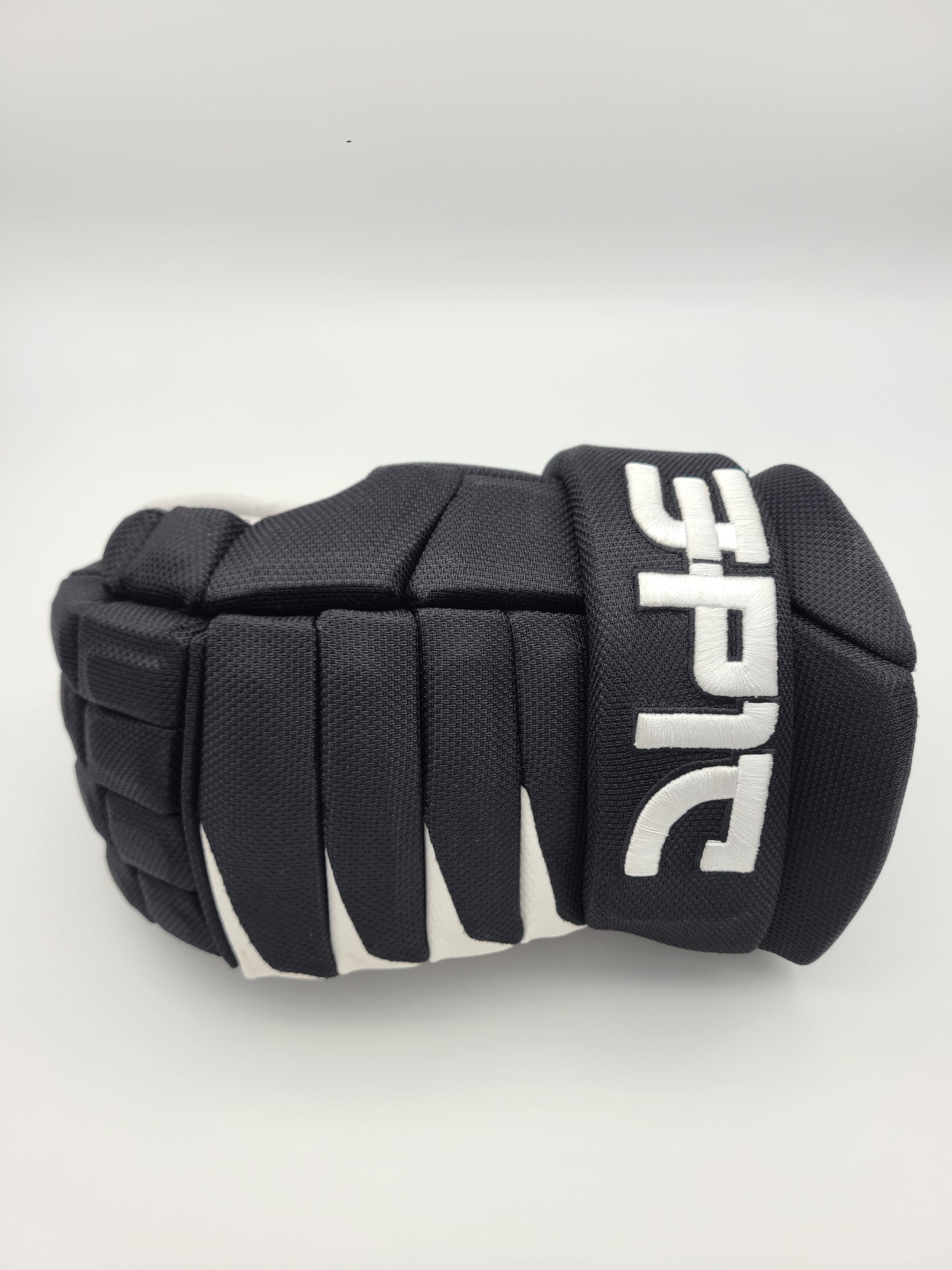 Custom 3P1C Gloves