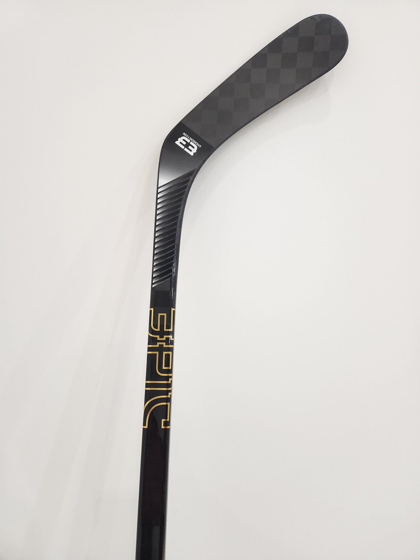 Signature Player Stick